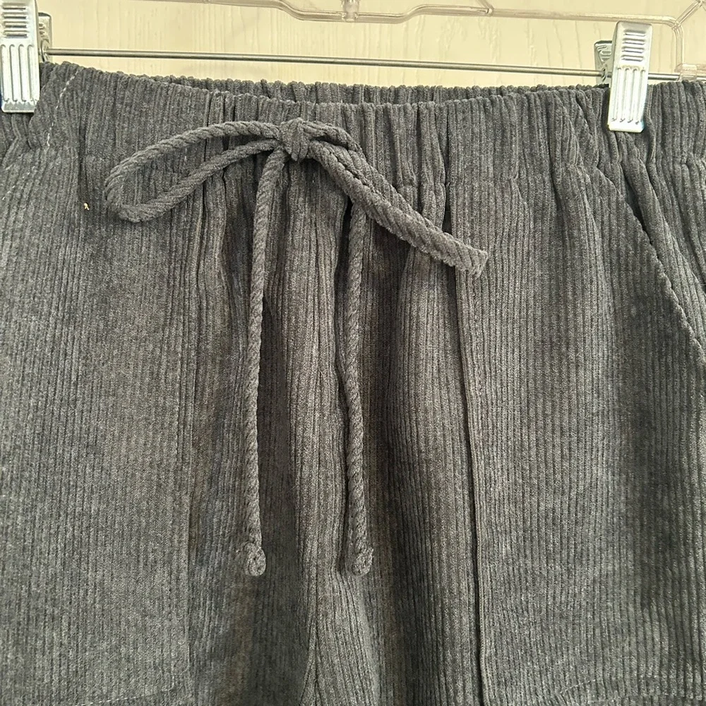Men's | Black Drawstring Pants | Size Medium.